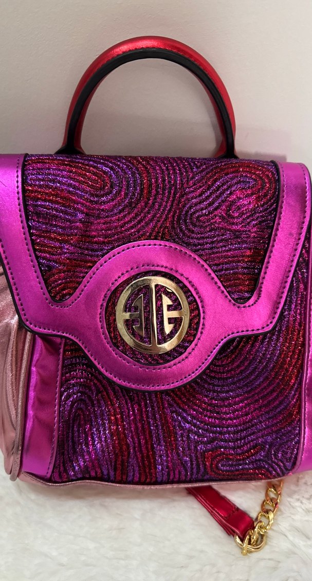 Elle simli -Bağcıklı Pembe Bağcıklı Sneakers çanta kombin - Görsel 2