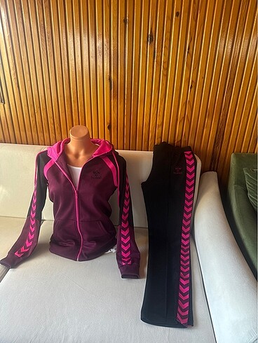 Hummel eşofman takımı - Görsel 4