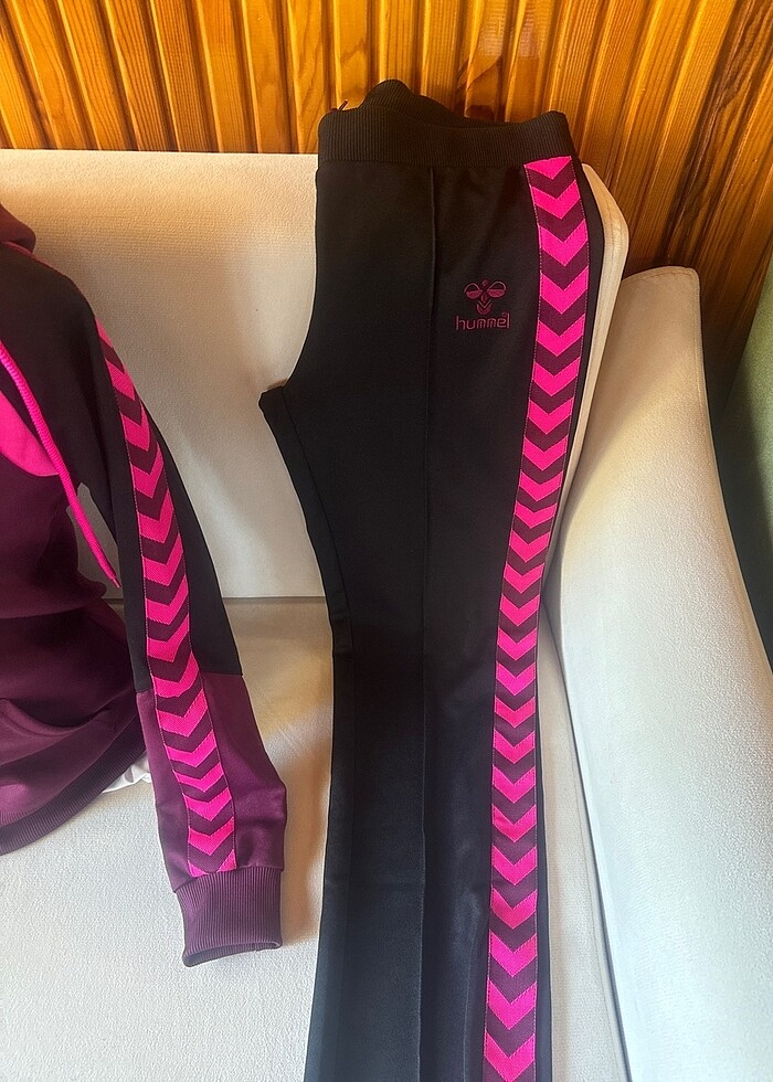 Hummel eşofman takımı - Görsel 3