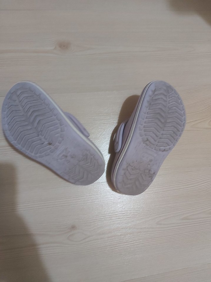 Crocs çocuk terlik (32-33 numara) - Görsel 3