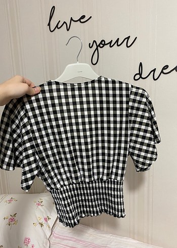 Stradivarius Kareli Siyah Mini V Yaka Bluz