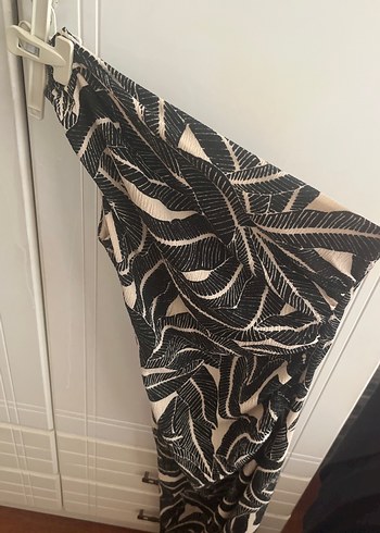 xs Beden HM Zebra Desenli Siyah Elbise