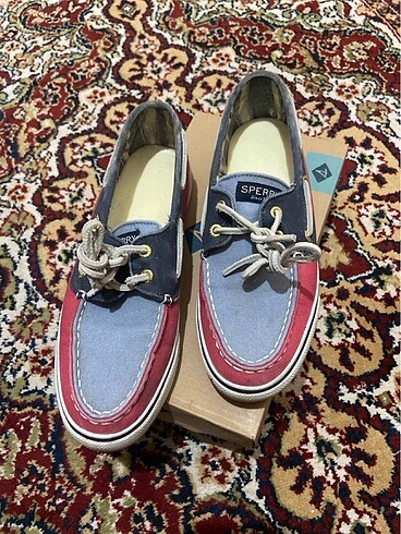 Sperry ayakkabı