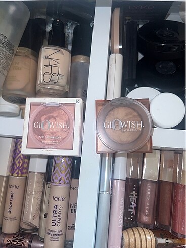 huda beauty bronzer