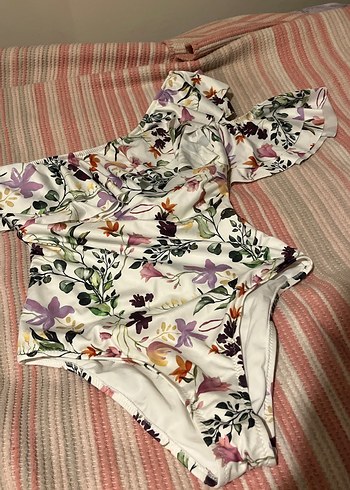 Çiçek Desenli Fırfırlı Bohem Kadın Mayo - Görsel 2