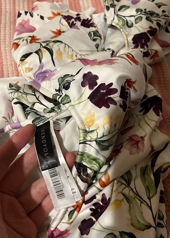 Çiçek Desenli Fırfırlı Bohem Kadın Mayo - Görsel 5