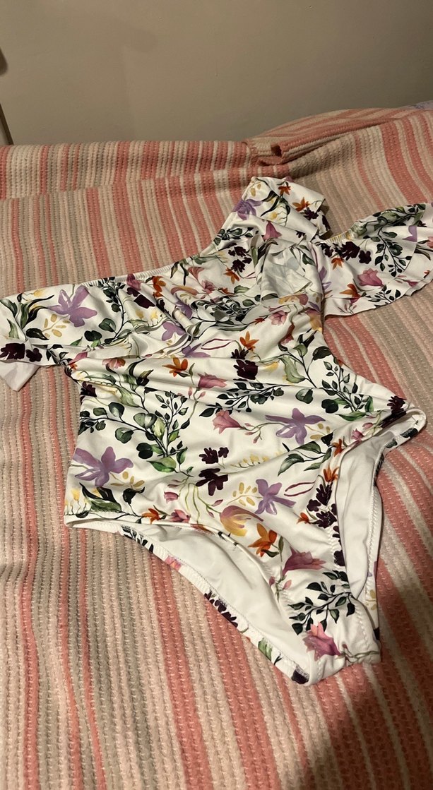 Çiçek Desenli Fırfırlı Bohem Kadın Mayo - Görsel 3