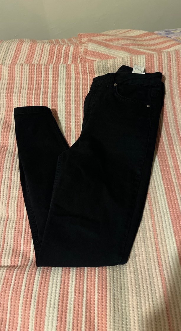 Kadın Siyah Dar Kesim Midi Kot Pantolon - Görsel 2