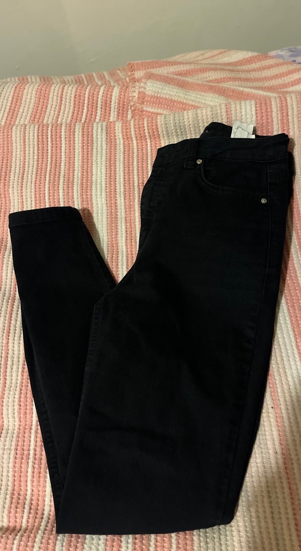 Kadın Siyah Dar Kesim Midi Kot Pantolon - Görsel 5