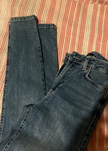 Tokalı, Orta Boy, Slim Fit Mavi Kadın Kot Pantolon - Görsel 4