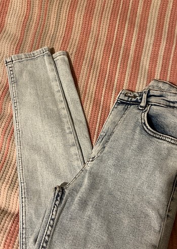 Gri Bağlama Desenli Kadın Kot Pantolon - Görsel 4