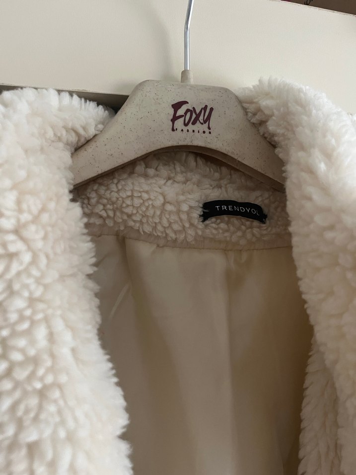 Bej Kadın Midi Boy Sıcak Peluş Ceket - Görsel 4