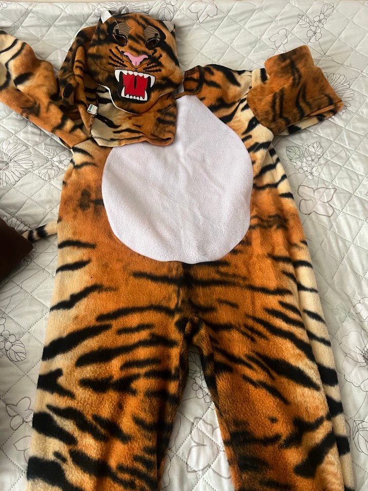 Kahverengi Leopar Desenli Kürklü Kedi Kıyafeti - Görsel 3