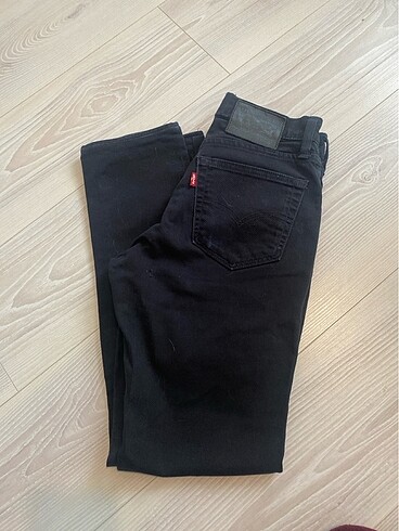 Erkek levis kot pantolon