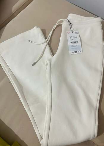 s Beden beyaz Renk Zara Kadın Beyaz İspanyol Paça pantolon