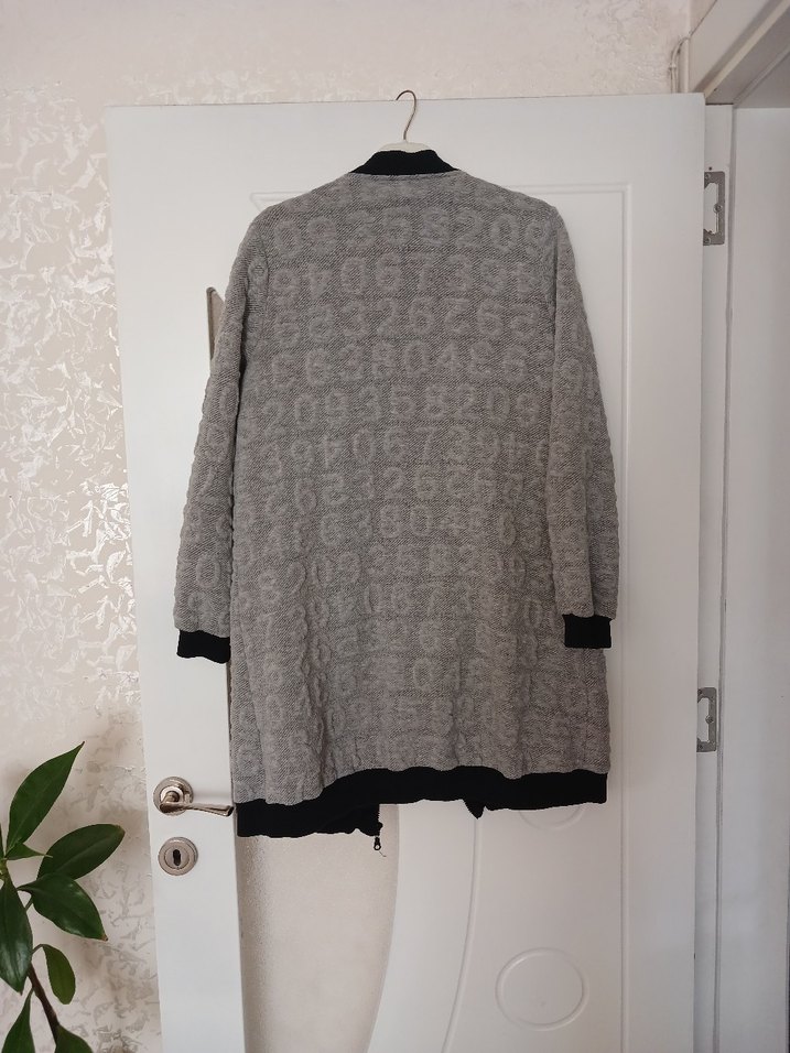 Gri Uzun Rahat Kesim Kadın Kaban - Görsel 3