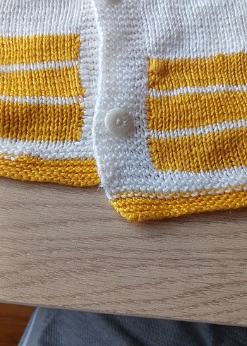 Kızlar için beyaz sarı örme hırka - Görsel 2