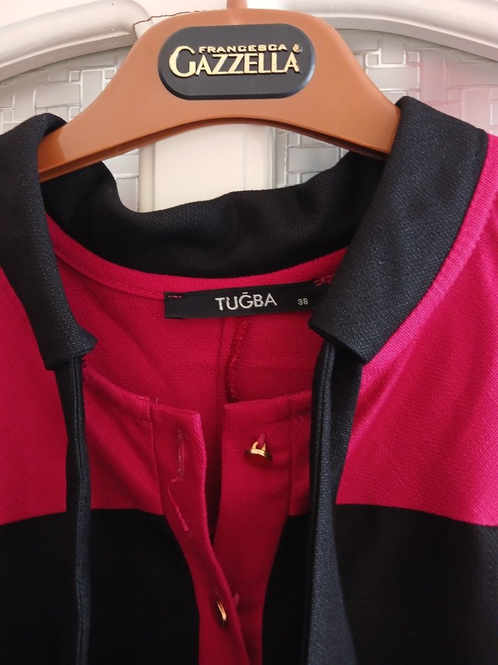 Uzun Kollu, Yüksek Yakalı Siyah-Pembe Uzun Elbise - Görsel 2