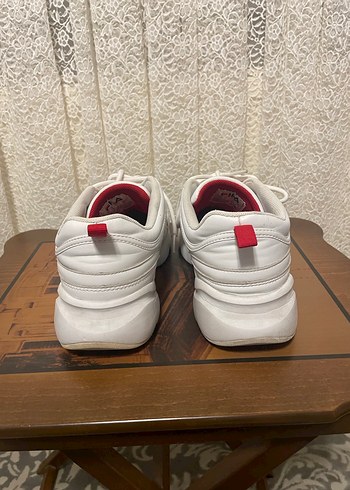 Beyaz Fila Platform Spor Ayakkabı - Görsel 2