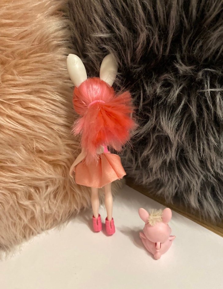 Enchantimals - Pembe Tavşan Temalı Bebek ve Mini Oyuncak - Görsel 2