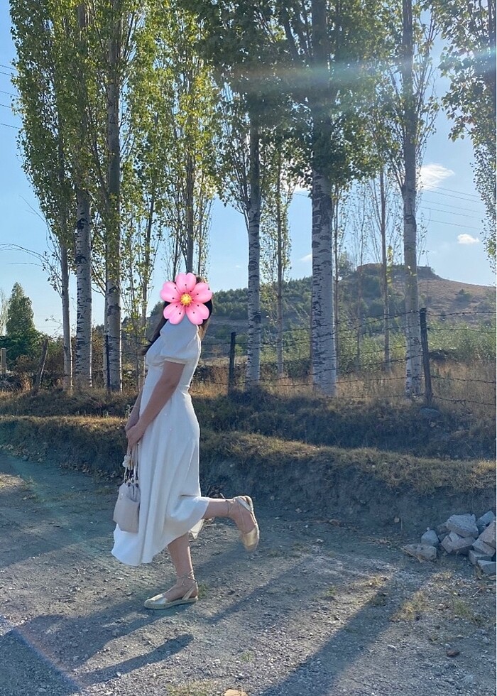 Beyaz elbise - Görsel 2