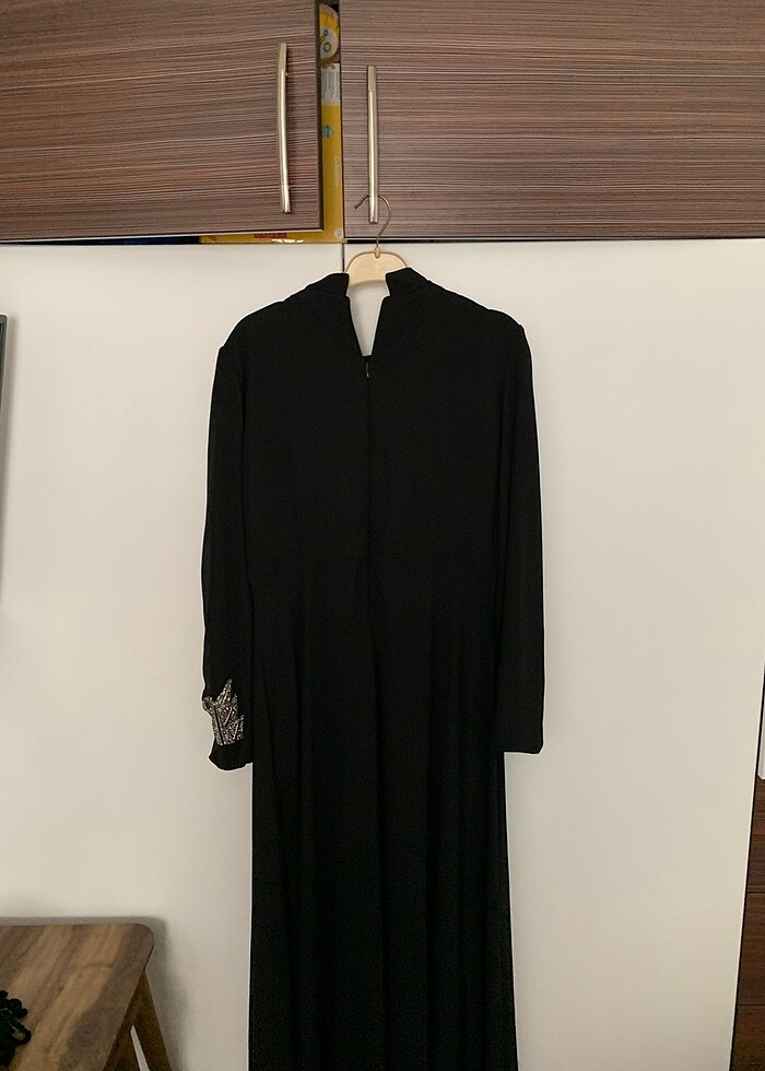 Siyah elbise - Görsel 3