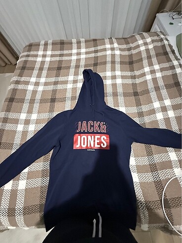 m Beden Jack and jones sweatshirt