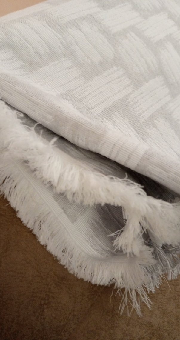 Gri Tonlu Beyaz Düz Desen koltuk örtüsü. - Görsel 2