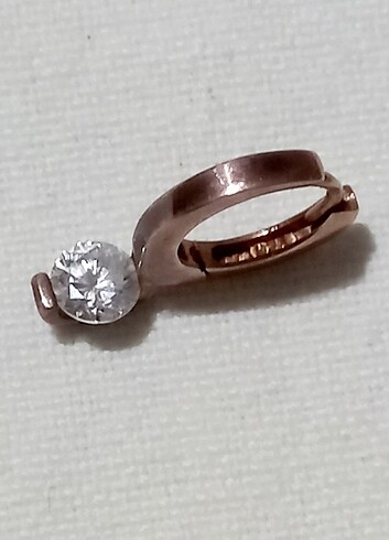 Beden Rose Gold Gümüş Tek Küpe, damgalıdır.