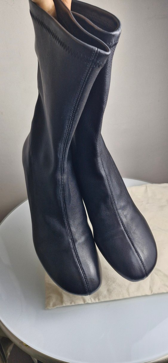 Zara yumuşak deri bilekte bot - Görsel 2