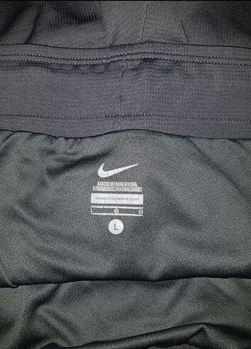 l Beden Sporcu Şortu