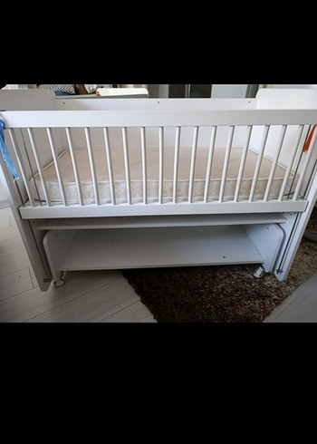 Beden Beyaz Bebek Beşiği ve Sepeti