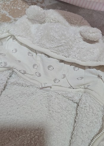 Beyaz Kapüşonlu Bebek Takımı, Uzun Kollu - Görsel 7