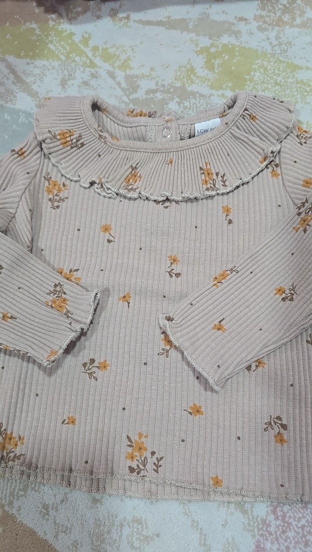 Kız Bebek Bej Çiçekli Fırfırlı Takım - Görsel 2