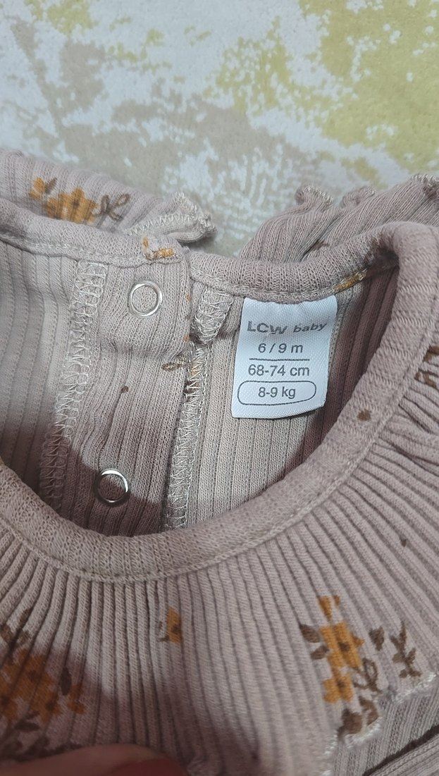 Kız Bebek Bej Çiçekli Fırfırlı Takım - Görsel 3