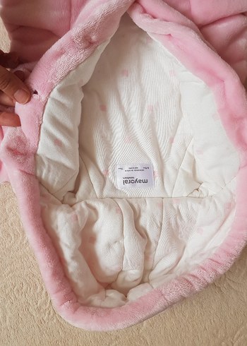 Kız Çocuk Pembe Kapüşonlu Kürklü Mont - Görsel 3