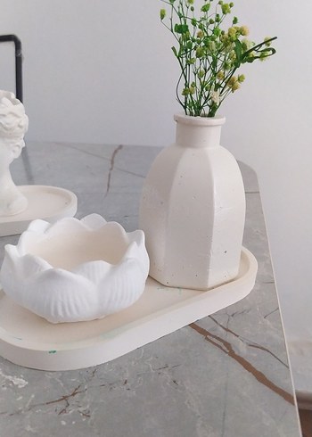 Diğer Beyaz Şişe Vazo ve Pastel Mum Seti