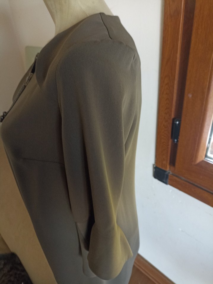 Gri Uzun V Yakalı Drapeli Kadın Elbise - Görsel 2