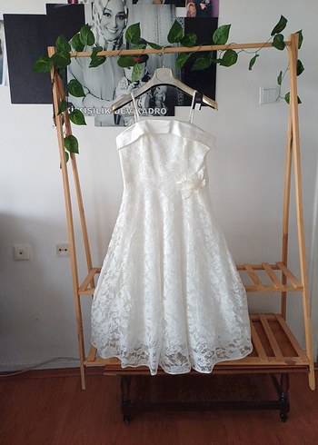 Beyaz Straplez Mini Dantel Gelinlik