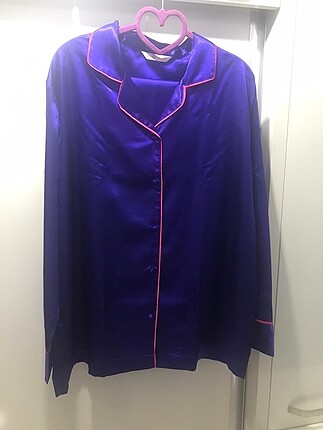 Saten pijama takımı - Görsel 4