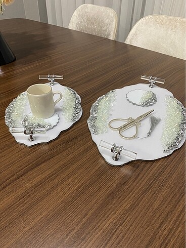Söz nişan damat kahvesi ve yüzük tepsisi