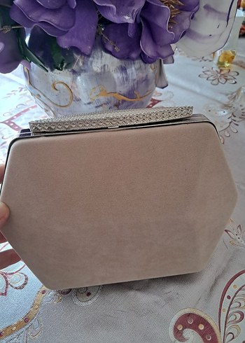 Beden Nakışlı ve Boncuklu Bej Vintage Kadın Tel Kırma Abiye Çanta