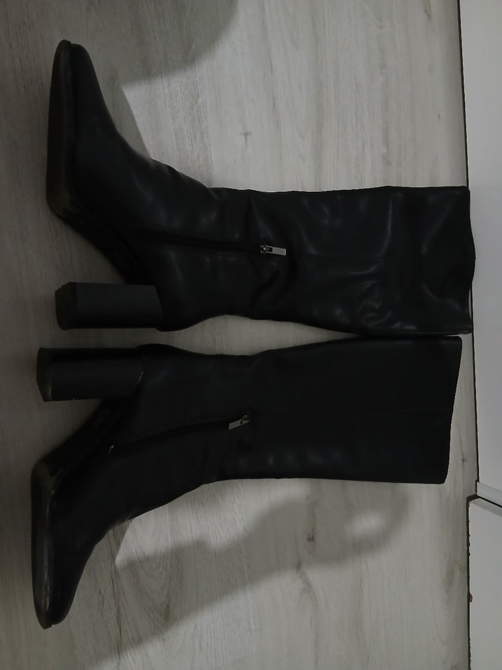 Siyah Suni Deri bershka çizme - Görsel 3