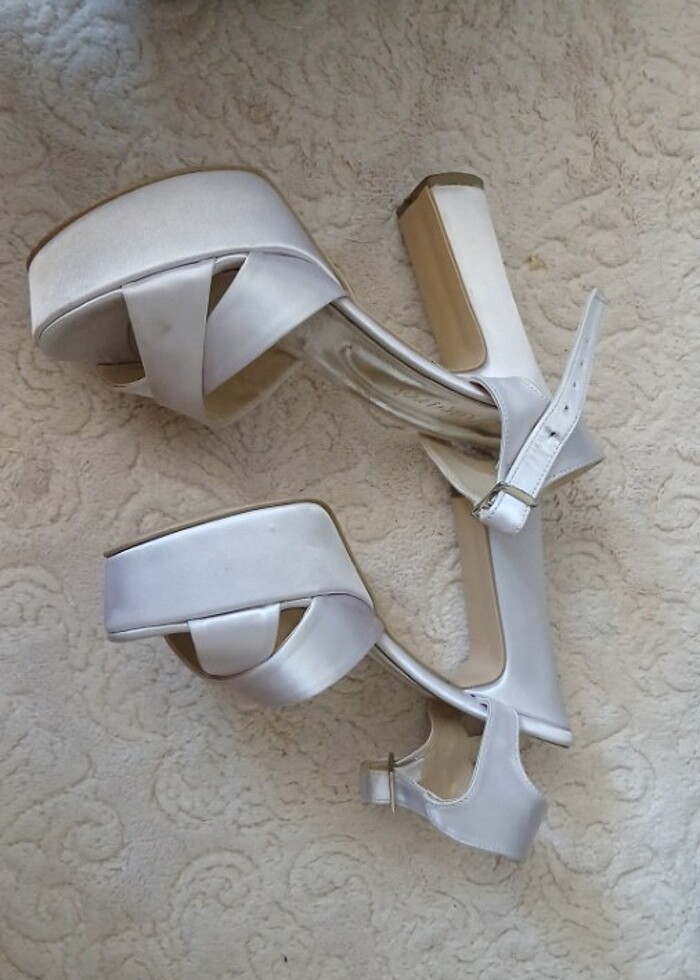 Platform topuklu ayakkabı - Görsel 2