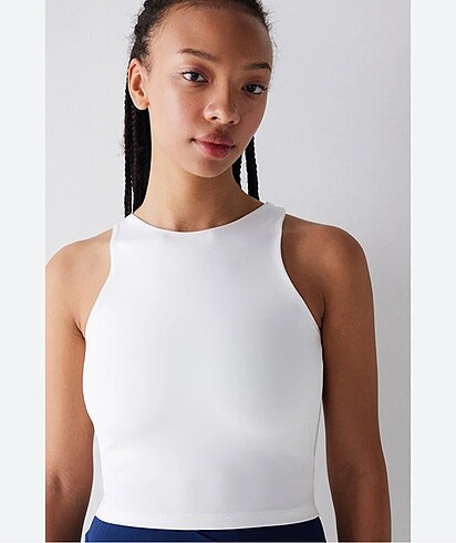 Halter Yaka Kırık Beyaz Crop Üst