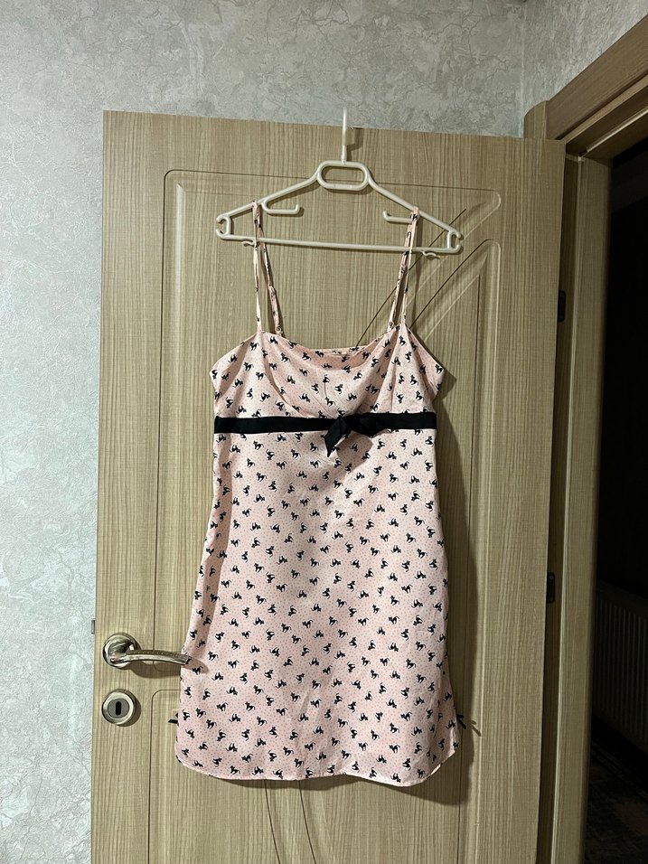 Pembe İnce Askılı Midi Gecelik - Görsel 2