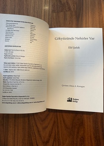 Gökyüzünde Nehirler Var - Elif Şafak