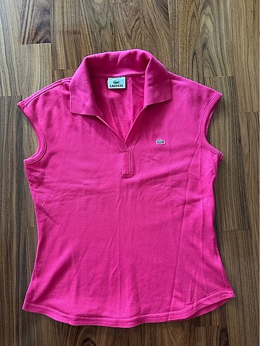 Lacoste Kadın Kolsuz Tshirt