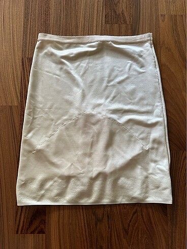 Laura Baresse Toparlayıcı Etek Korse - Görsel 4