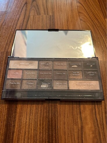 Beden Revolution Chocolate Far Paleti